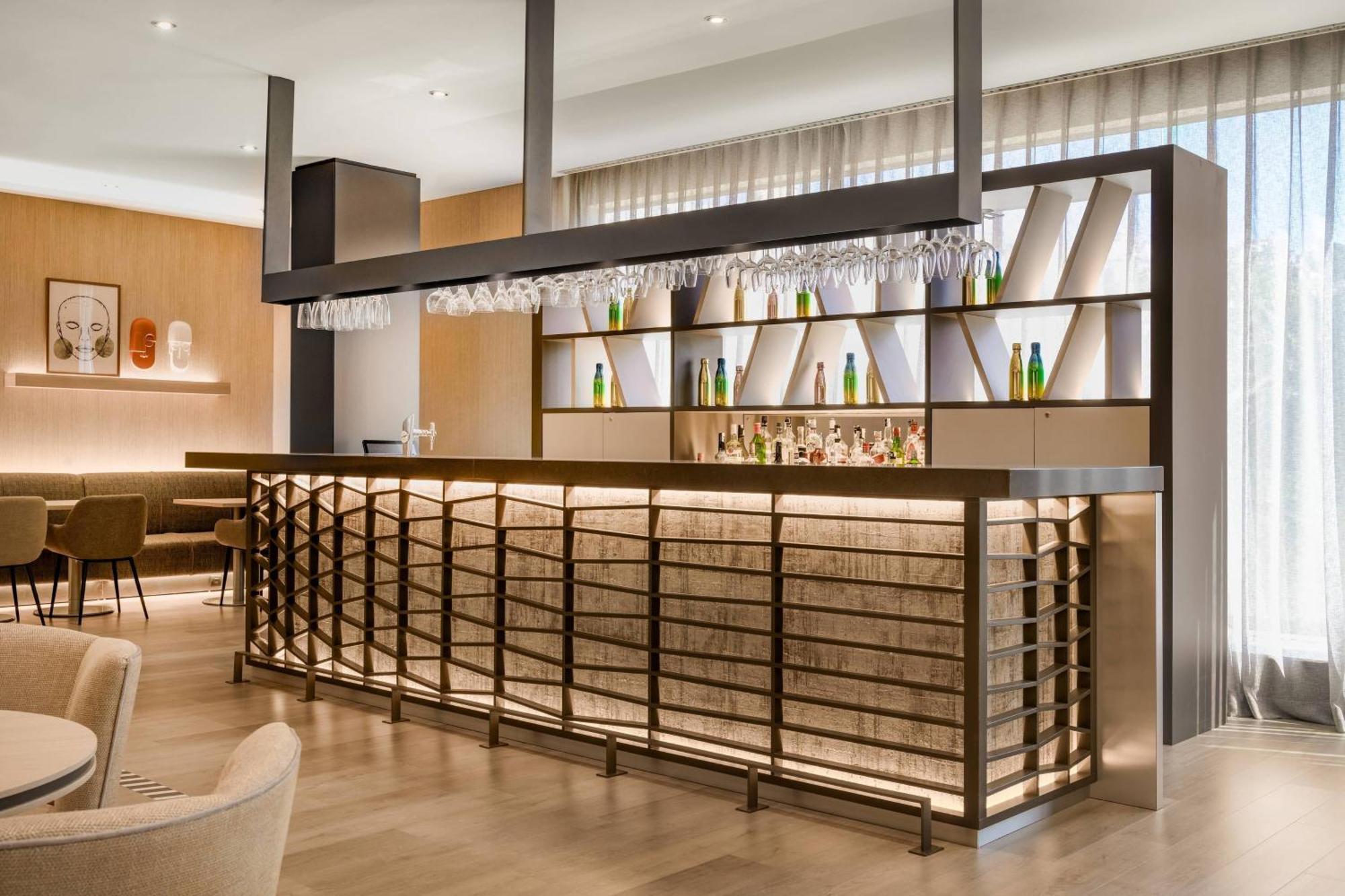 Ac Hotel Tarragona By Marriott Екстериор снимка